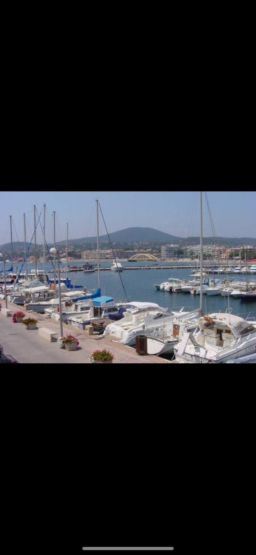 Residence 4 Etoiles Port Marine Sainte-Maxime Exterior foto